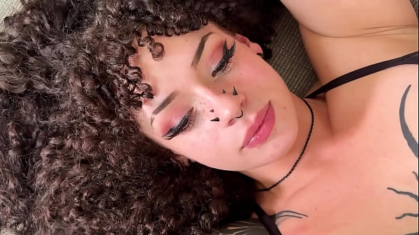 Big titty Goth slut with a spit fetish & real orgasms