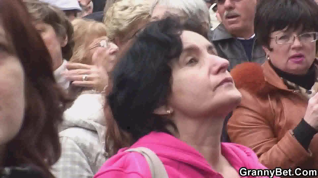 Old tourist granny picked up and fucked by kinky boy